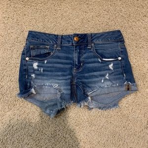 American Eagle Jean Shorts Midi Super Stretch size 4